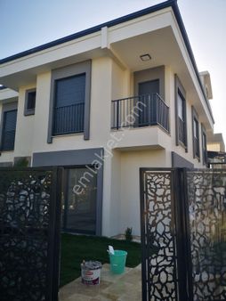 Menderes Turyap'tan Barbaros Mh. 3+1 Akıllı Ev Sistemli Sıfır Dublex İkiz Villa