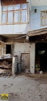 Korkuteli Karakuyu Mahallesinde Satılık.ev Arsa.