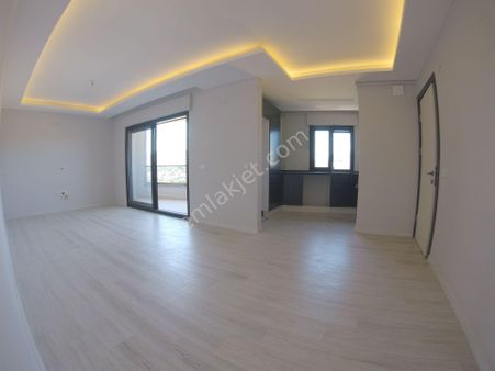 Yelkide Satılık Lüx Daire 2+1 Otopark Türk Hamamı Sauna A24 Siteden