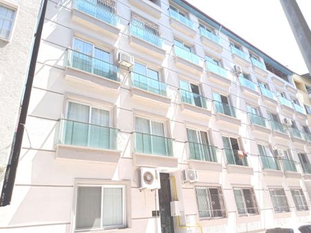 Hürriyet Mahallesi Millet Parkının Civarında Eşyalı Temiz Satılık Dubleks Daire