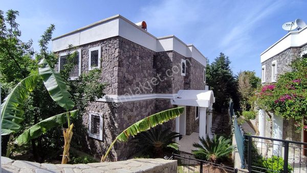 Yalıkavak Marinada Yıllık Kiralık 3+1 Havuzlu Eşyalı Villa