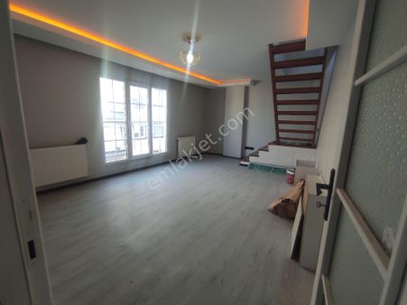 Çağlayan'da Satılık Lüks Dubleks Merkezi Konumda