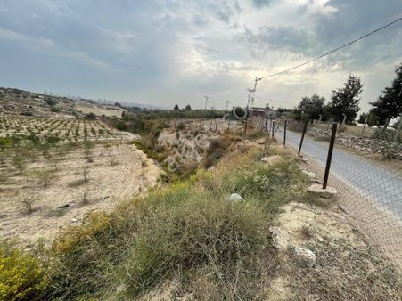 Köy İçerisinde Satlık Kelepir Arsa