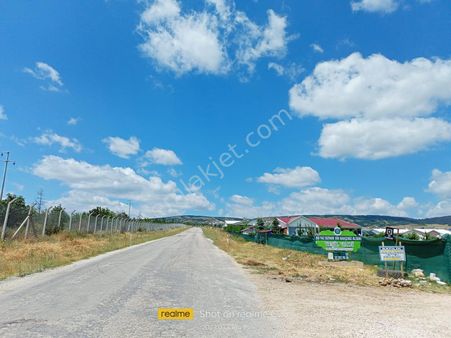 Kavacıkta Herşeyi Hazır 300 M2 Bahçe Bakmadan Geçme