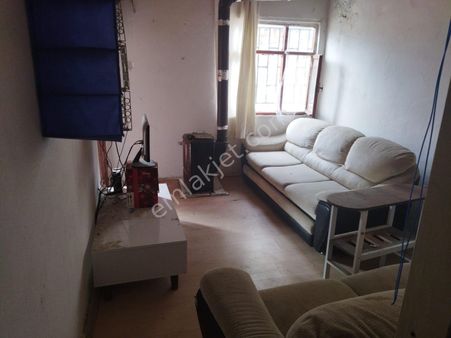 Marmaraereglisi Sahilde 300m2 Arsa İçinde Tek Katlı Müstakil Ev