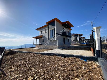 Çamlıyayla Lüks 4+1 Sıfır Site İçerisi Dubleks Villa