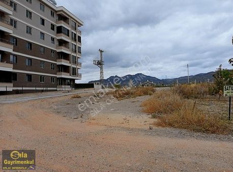 Sıla Gayrimenkulden 3 Kat Ve %30 İmar İzinli Satılık Arsa