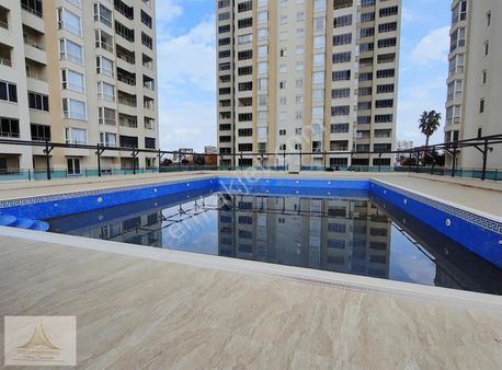 Altıntaşta Güvenlikli Sitede 2+1 Satılık Daire