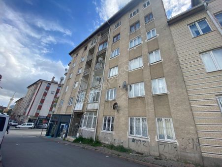 Kahvecioğlu Emlak'dan Ece Mah Satılık Daire