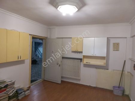 Çorlu Cemaliye Mahallesi, Çarşı Merkezi'nde Satılık 40 M²ofis
