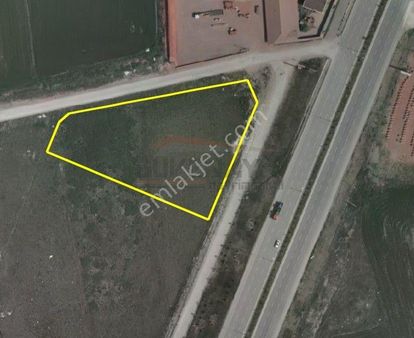 Güvenay - Çorum Ankara Yolu Üzeri 5,809 M² Ticari İmarlı Arsa