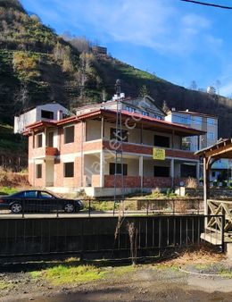 Taşçioğlu Emlaktan Satılık Villa Dübleks Daire 6+2 Mustakıl 2 Kat 320 M2 Arsa Fiyatina