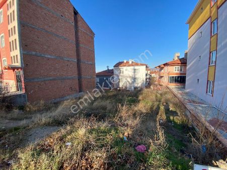 Güvenay - Çorum Beytepe Cami Karşısı 335 M² Satılık Arsa