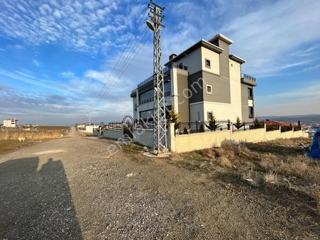 İmar Emlak2'den Lüx Villaların Tam Ortasında Kat Karşılığına Villa Parselleri