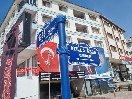 Atilla Eşer Caddesi Üzerinde Geniş Vitrinli Cazip İşyeri Fırsatı