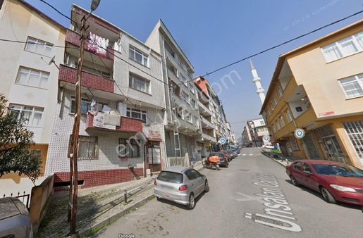 Ünalan'da İstanbul Medeniyet Üniversite Yakın