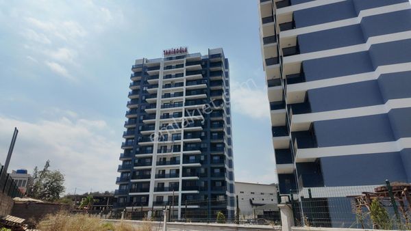 Kızkalesi'nde 1+1 Sıfır Projede Dağ Ve Deniz Manzaralı Lüks Satılık Daire