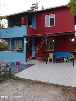 Hatun Gayrimenkul'den Akçakoca'da İki Katlı 367 Metre Arsa İçin'de Müstakil Ev