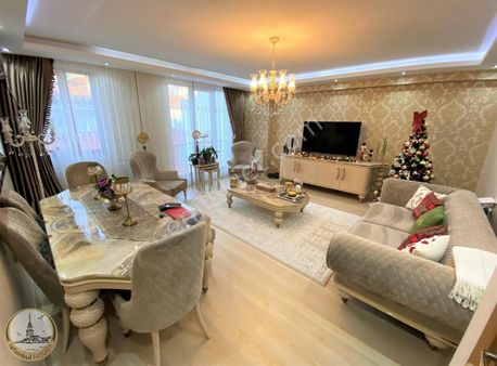 İstanbul House'dan Zeytinburnu Nuripaşa'da 200m2 4+1 Dubleks