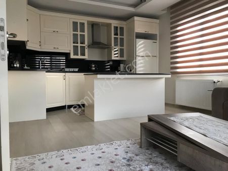 Üniversite Caddesi'nde 2+1 Full Eşyalı Dairemiz Kiralıktır Site İçerisindedir