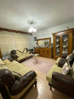 Saim Gencay Gayrimenkulden Gemlik Merkezde Sahile 1 Dk Mesafede Eşyalı Kiralık Daire