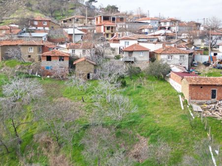 Sabri Pınarbaşı'dan Havran Küçükdere'de Satılık 1400m2 Arsa