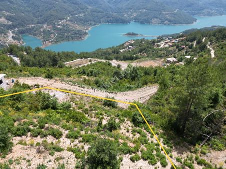 Alanya Üzümlü Mahallesinde Satılık 2400 M2 Baraj, Doğa Ve Deniz Manzaralı Tarla