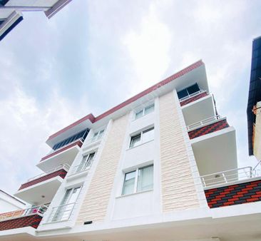 Furkan Emlaktan Cedit Mah Yüksek Giriş 3+1 130m2 Ebeveyn Banyolu Balkonlu Sıfır Fırsat Daire