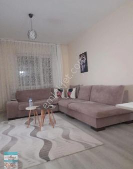 Görükle Tam Merkezi Konumda Ana Cad Üzerinde Eşyalı Satılık Ara Kat Daire