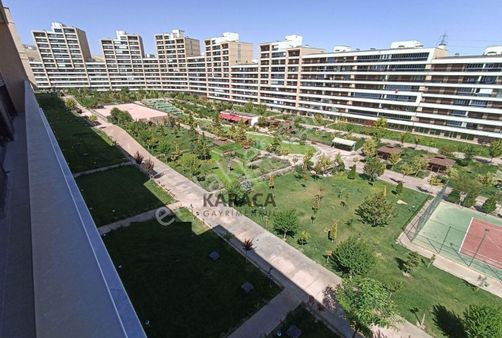 Karacadan Hakim Konaklarında Arakat 4+1 Satılık Daire