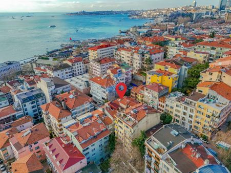 Yıldız Mahallesinde 4+1 Komple Kiralık Tarihi Eser