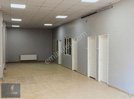 Akademi Emlak'tan Şarhöyük'te Kiracılı Satılık İşyeri