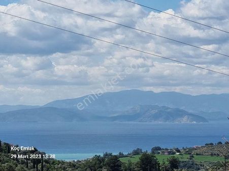 Kuşadası Yaylaköyde Deniz Ve Doğa Manzaralı Arsa