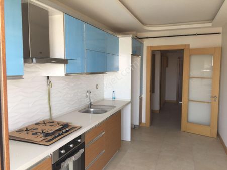 Yenigirne Soğukkuyu De 2. Kat 3+1- 160m2 Daire Satılık Daire İlan No. 73 37 ( Fiyat. 9,mil Tl.