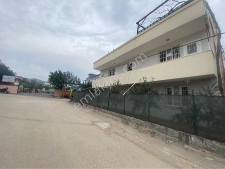 Atc'den Yavuz Sultan Selim Mah Okul Yanı 2.5 Katlı Satılık Müstakil Ev