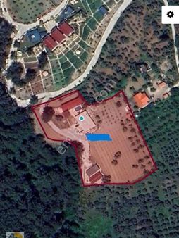 Kuşadası Kirazlı Köyünde En Üst Rakımda Çiftlik Ve Bungalowlar