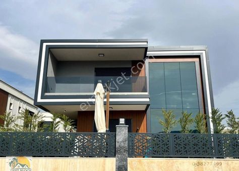 Davutlar Bölgesinde 500 M2 Arsa_havuz_otopark_akıllı Lüx Villa