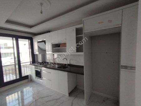 İzmir Bergama Atatürk Mah. Satılık Daire