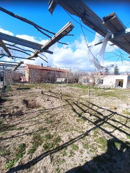 Gesi Kavşağında Satılık 743m2 Villa Parseli