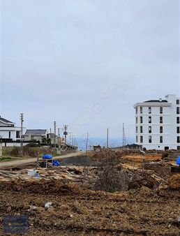 İncesu'da Imar Sınırında Deniz Manzaralı Fırsat Arsa
