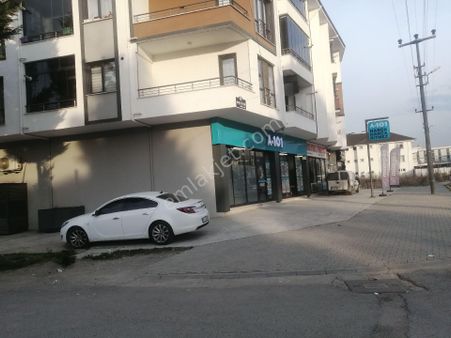 Aziziye De 400m2 Dükkan Satılık