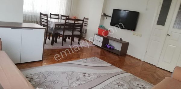 Esen Emlak'tan Zuhuratbaba Da, 115 M2 Kombili, Asansörlü