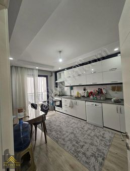 Çakmakta Satılık Arakat Bakımlı Daire