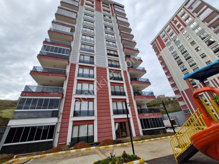 Satılık 4+1 Daire Yalıncak Mah Güneş Sitesinde Deha Emlak'tan