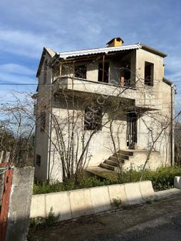 Camili Köyünde Satılık Villa