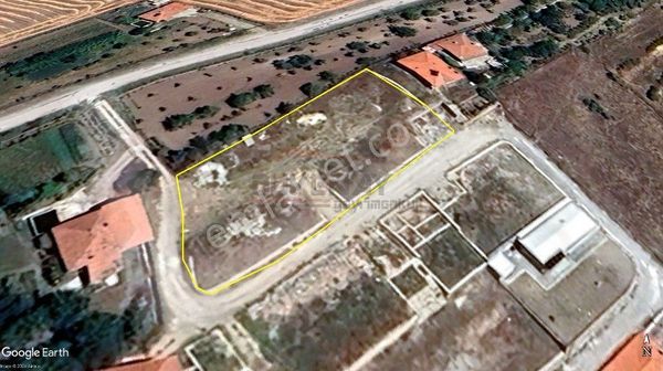 Güvenay - Çorum Barajı Üst Tarafı Manzaralı 1,270 M² Satılık Bahçe