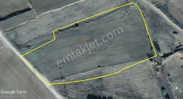 Güvenay - Çorum Alaca Yol Ayrımı İlerisi 22 Dönüm Tarla