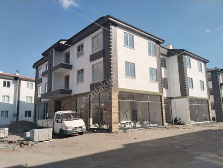 Afyon Üçok Emlaktan Mareşal Mah Da Satılık 400m² Dükkan