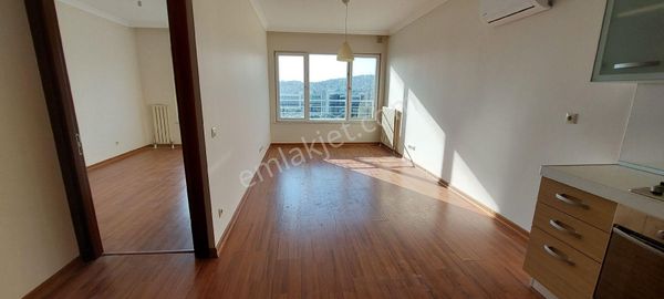 Hastane Adliye Karşısı E5 , Metro Yanı Teknik Yapı Uprise Fırsat