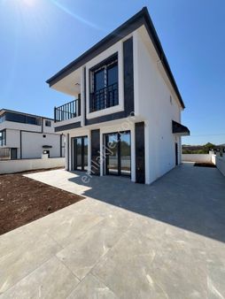 Akçinler Emlaktan Aydın/didim Fevzipaşa Mahallesinde Satılık Villa